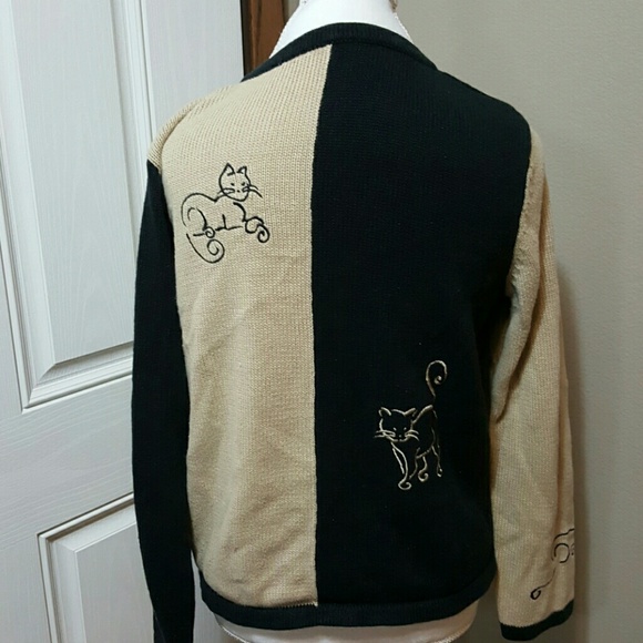 Cat Sweater - Picture 5 of 8